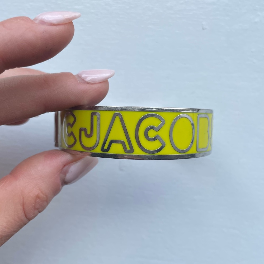 MARC JACOBS Hinge Neon Bangle